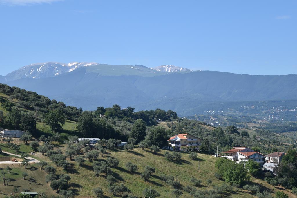 Villa Leonardo Apartments Bucchianico Экстерьер фото